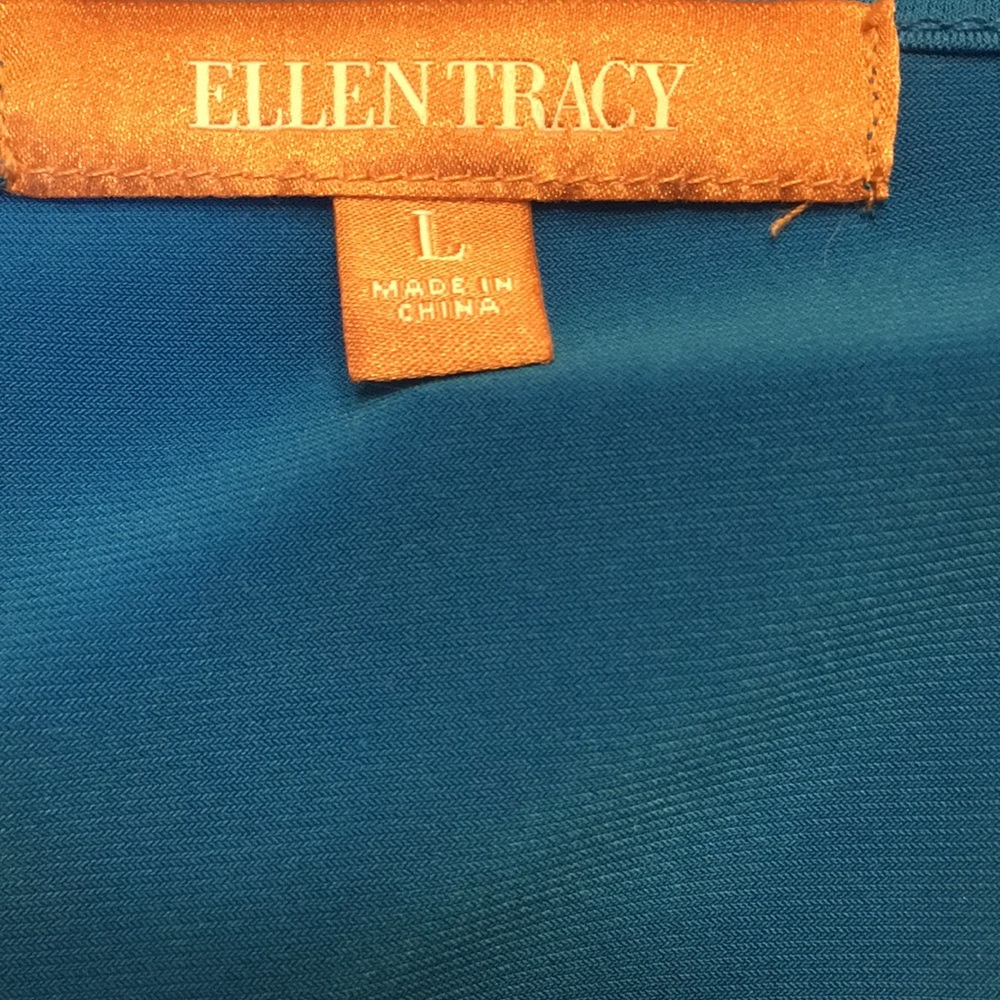 Dress - Picture 4 of 5
